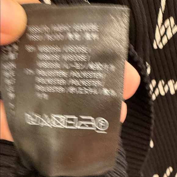 Balenciaga Black and White Script Knit - Picture 8 of 10
